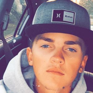 Meet your Posher, Gage